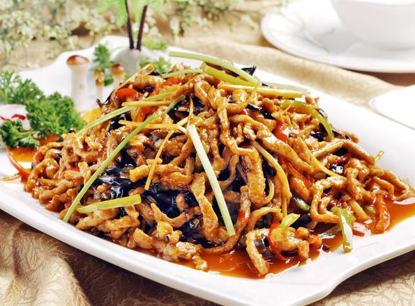 Shredded Pork in Sweet, Sour and Chili Sauce 鱼香肉丝